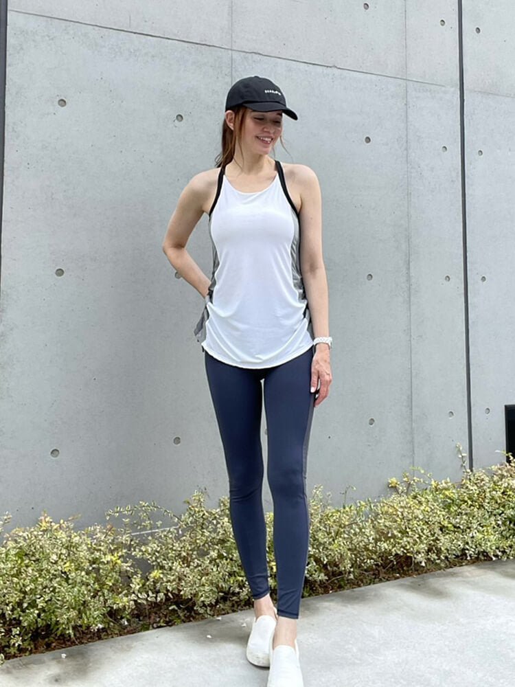 OUTLET・マルチライン レギンス