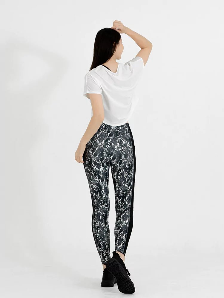 ソフトタッチ クロップドTシャツ