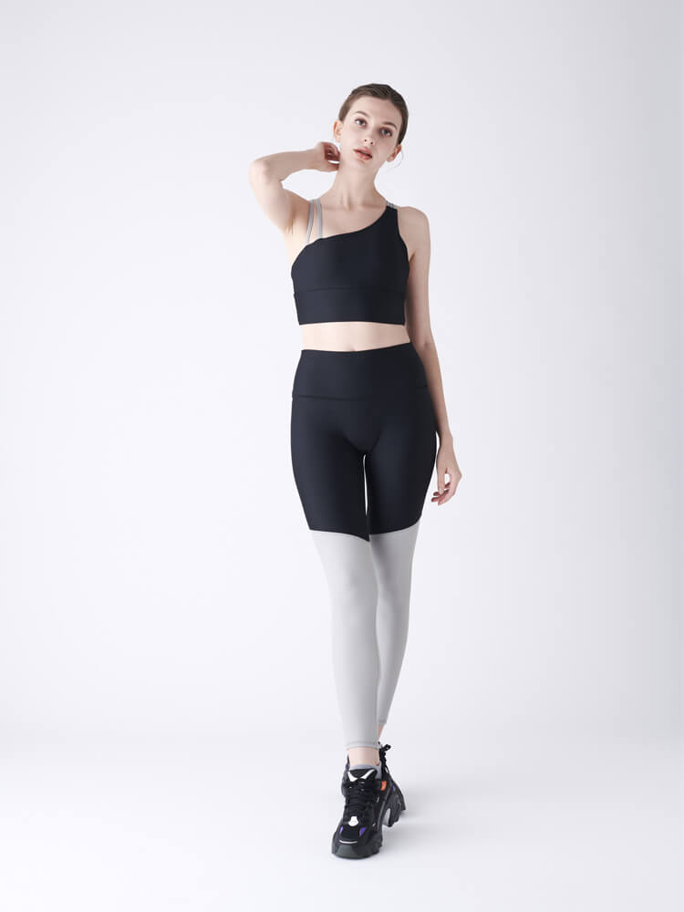 アシンメトリーブラ × ニーハイライクレギンス セットアップ(タイダイ)
