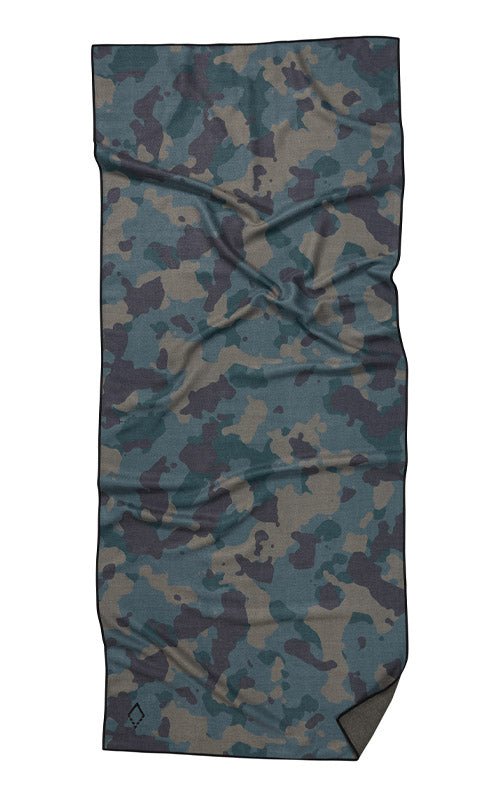 CAMO TOWEL